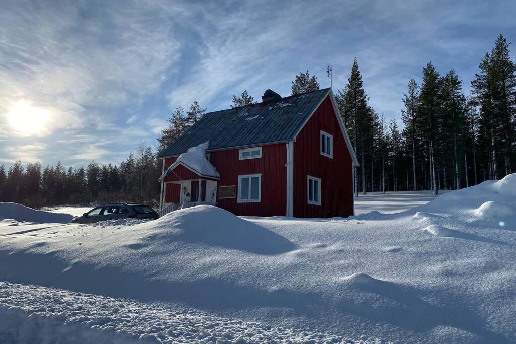 Cozy Home With Lake View-Free Wifi - Free Sauna Overkalix Exterior photo